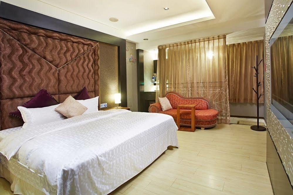 Prague Spring Boutique Motel Liujia Exterior photo